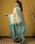 Handloom Soft Silk Saree with Zari Woven Motifs Contrast Traditional Border and Rich Pallu