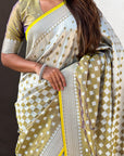 Mehendi Banarasi Soft Silk Zari Woven 3D Saree